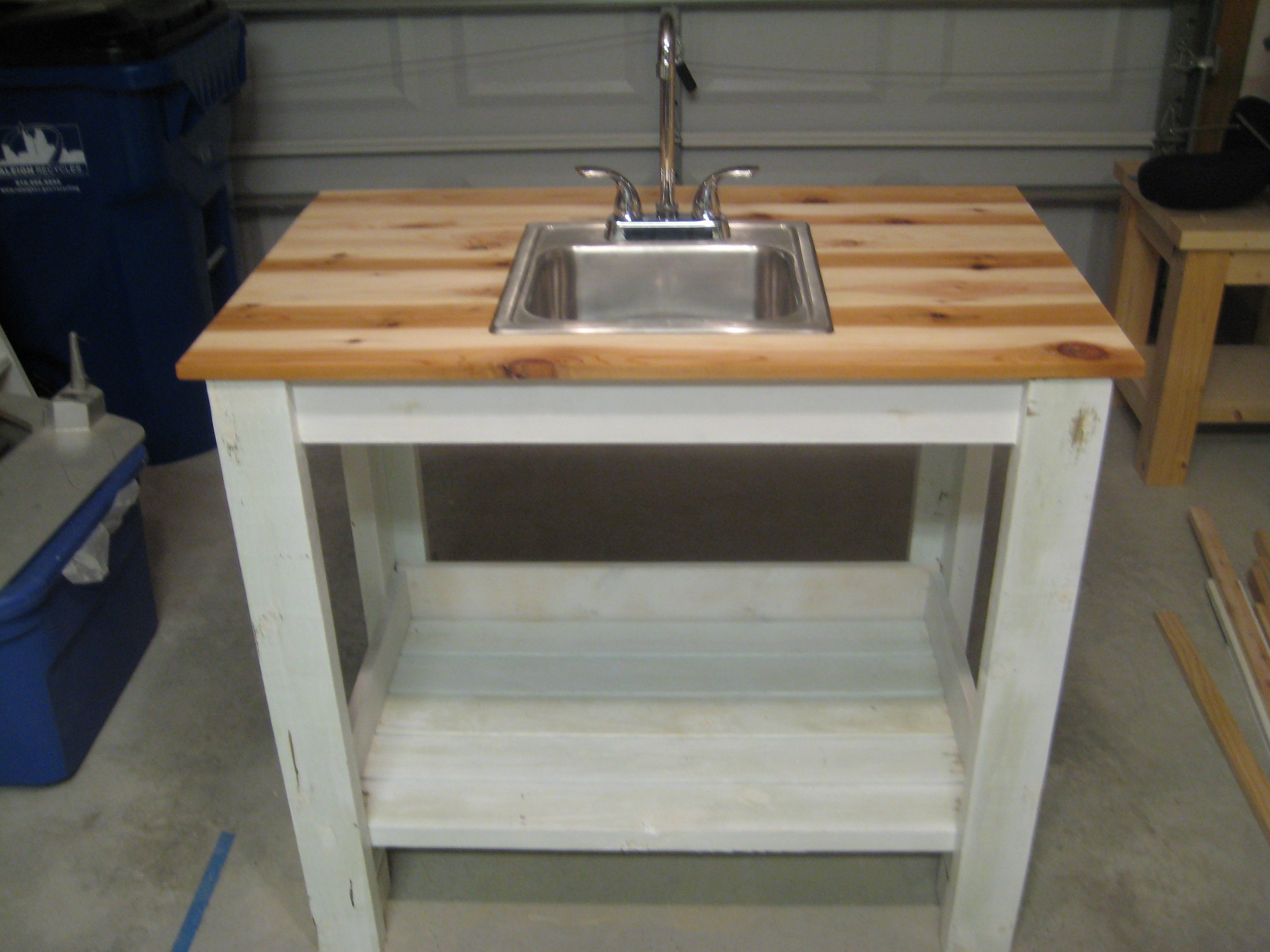 plan for building a water table from a kitchen sink